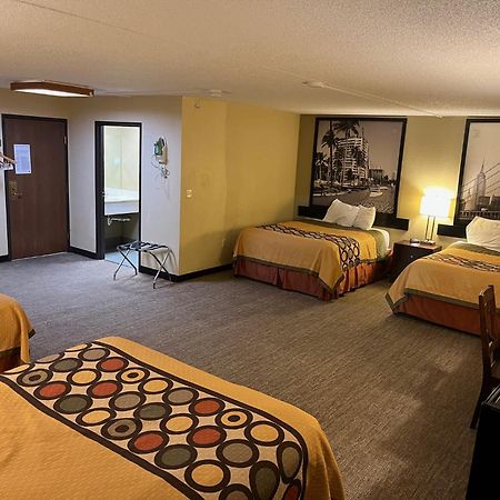 Super 8 By Wyndham Wichita North Exterior foto