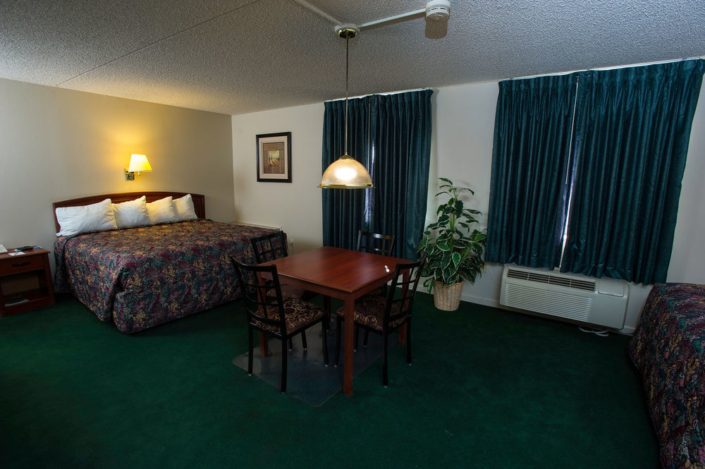 Super 8 By Wyndham Wichita North Exterior foto