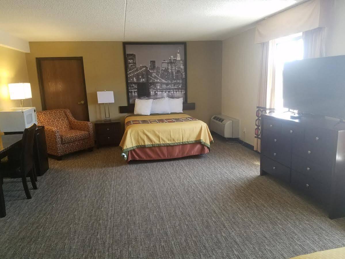 Super 8 By Wyndham Wichita North Exterior foto